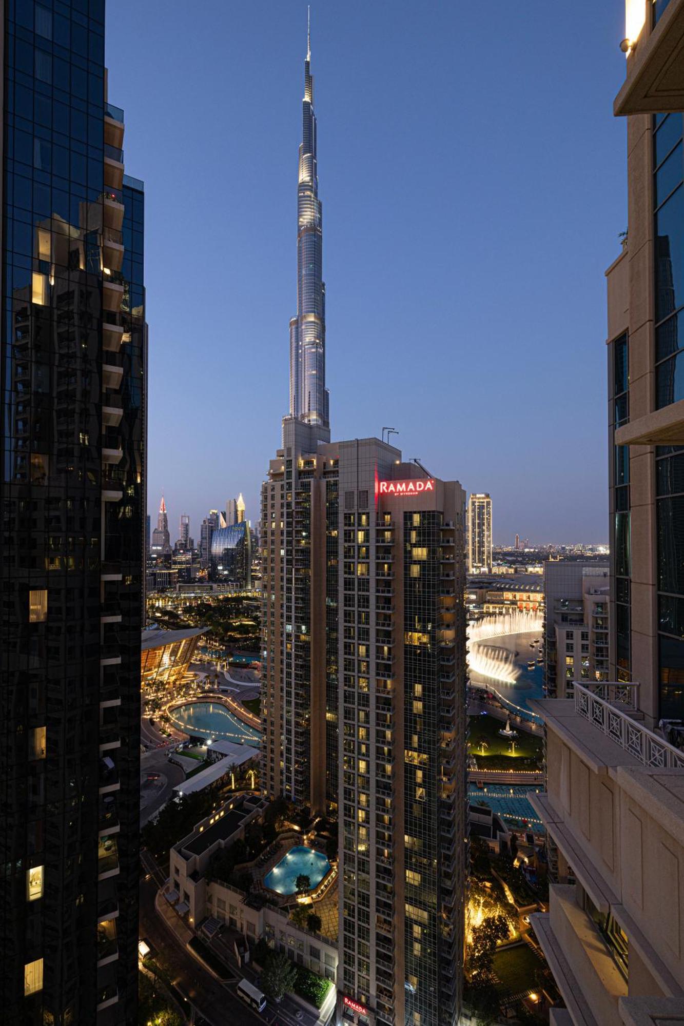 First Class 3Br Burj Khalifa & Fountain View Apartment Dubai Exterior photo