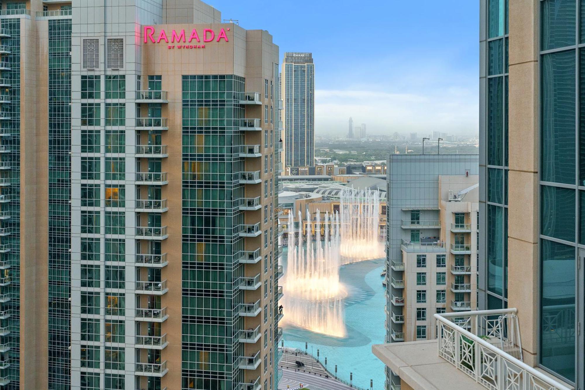 First Class 3Br Burj Khalifa & Fountain View Apartment Dubai Exterior photo